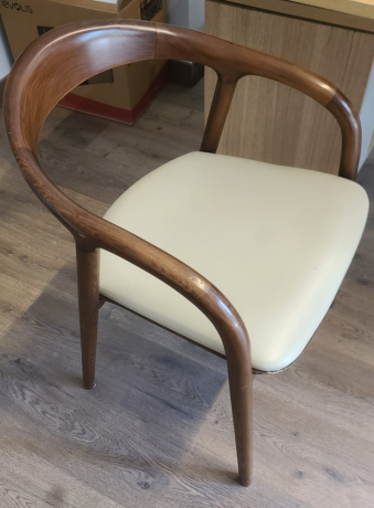 كراسي خشب زان احمر للبيع