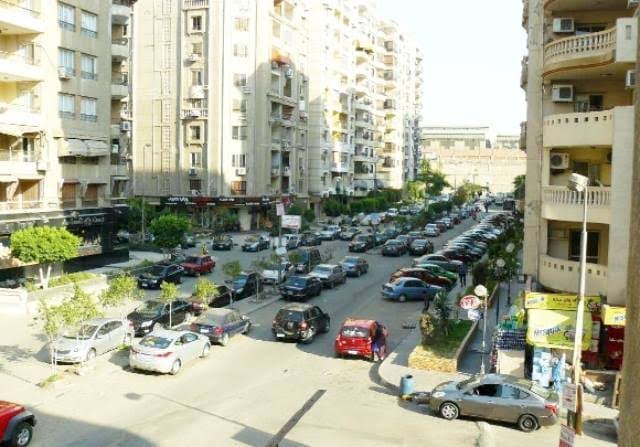 شقة 245 متر للبيع حى السفارات مدينة نصر