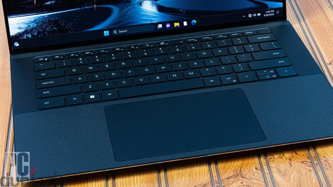 لابتوب ديل XPS 15 - 9500 بمعالج Core i7-10750H وكارت شاشة NVIDIA GTX 1650 Ti
