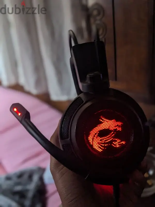 سماعة جيمنج MSI بحالة ممتازة وصوت احترافي