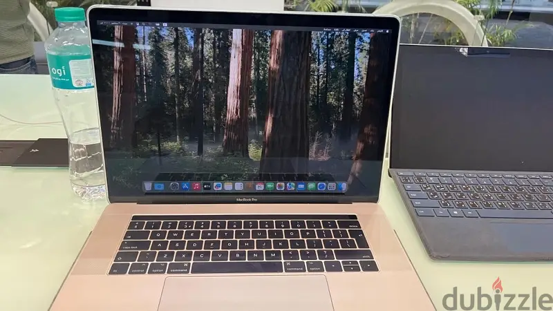 MacBook Pro 15,4 inch m2 512