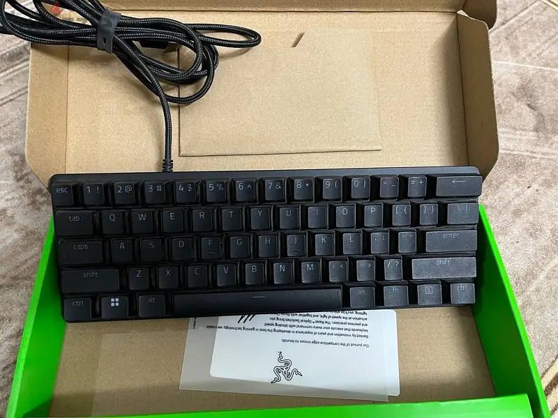 كيبورد الألعاب Razer Huntsman Mini مستعمل بحالة ممتازة