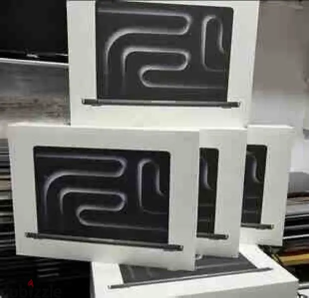 MacBook Pro 16 inch M4 Pro New