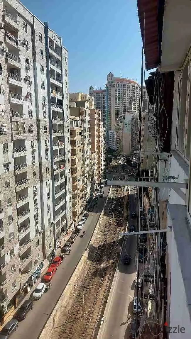 شقة للإيجار في لوران، الإسكندرية بإطلالة مميزة على سان ستيفانو