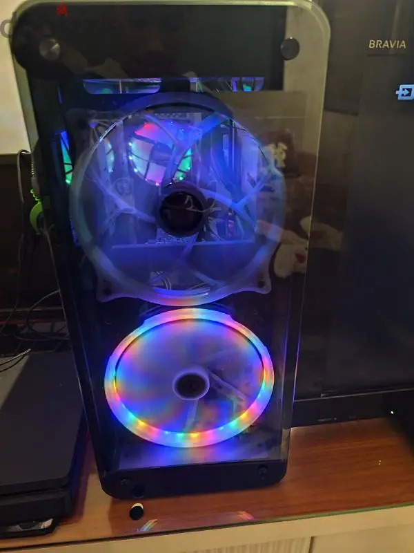 كيسة كمبيوتر جيمنج RGB بمواصفات جيدة
