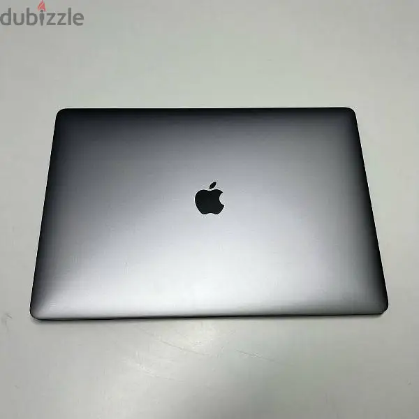 MacBook Pro 2019 بحالة ممتازة