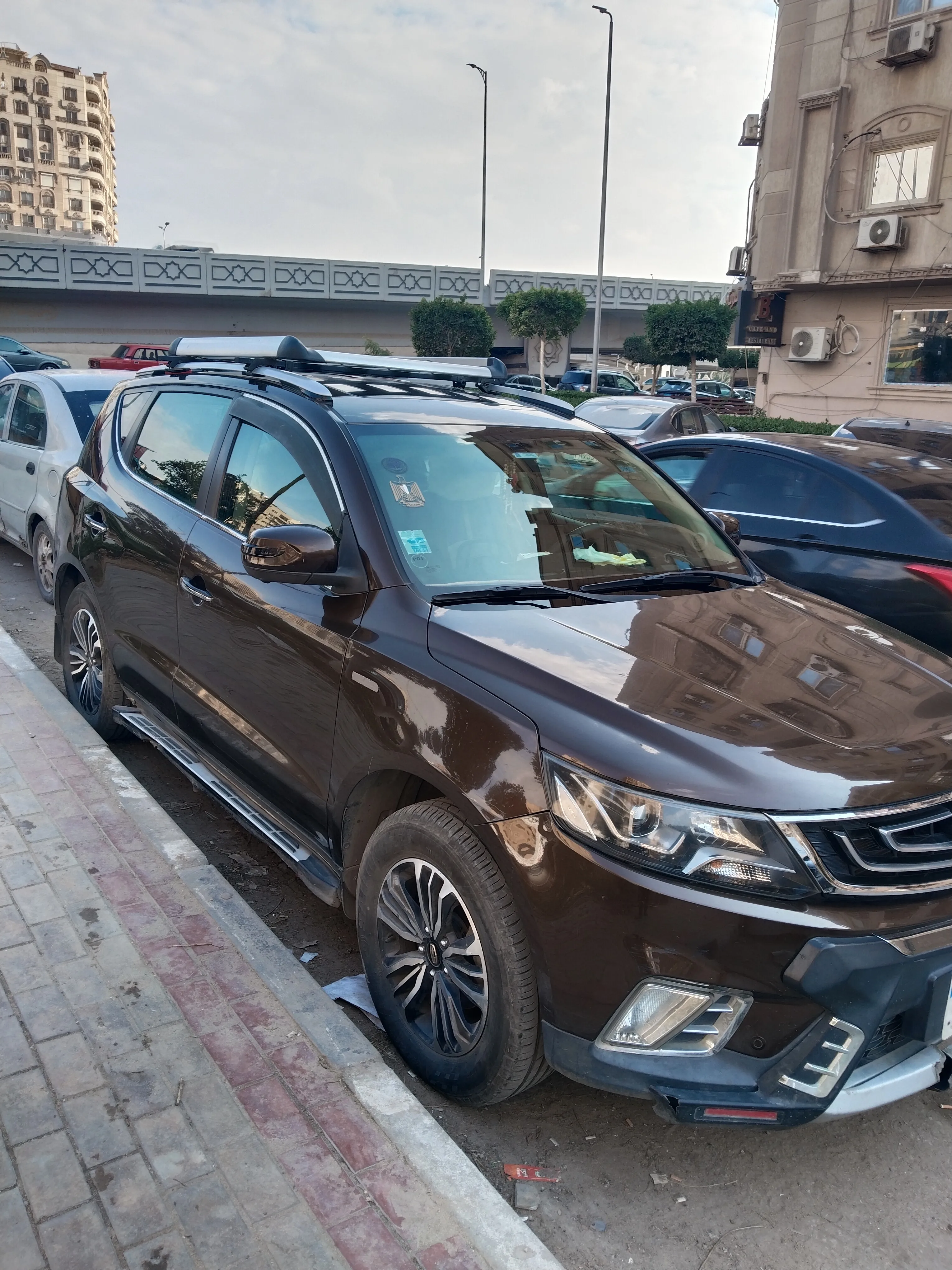 جيلي X7 موديل 2019 بحالة ممتازة - فابريكا بالكامل