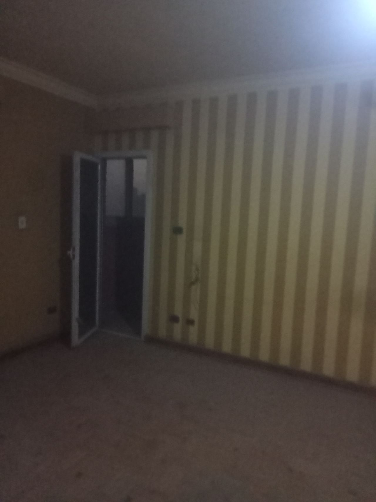 شقق للبيع 3 غرف 173م الدقي نصف تشطيب