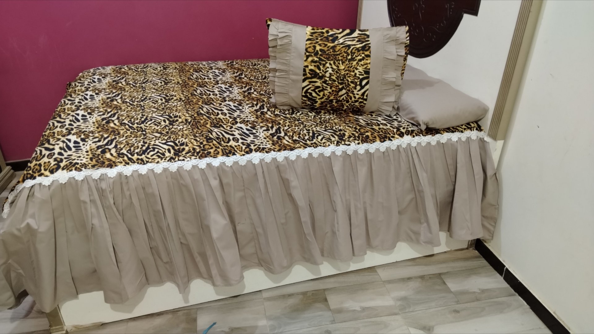 مفروشات عصرية بتصميمات حديثة وخامات ممتازة