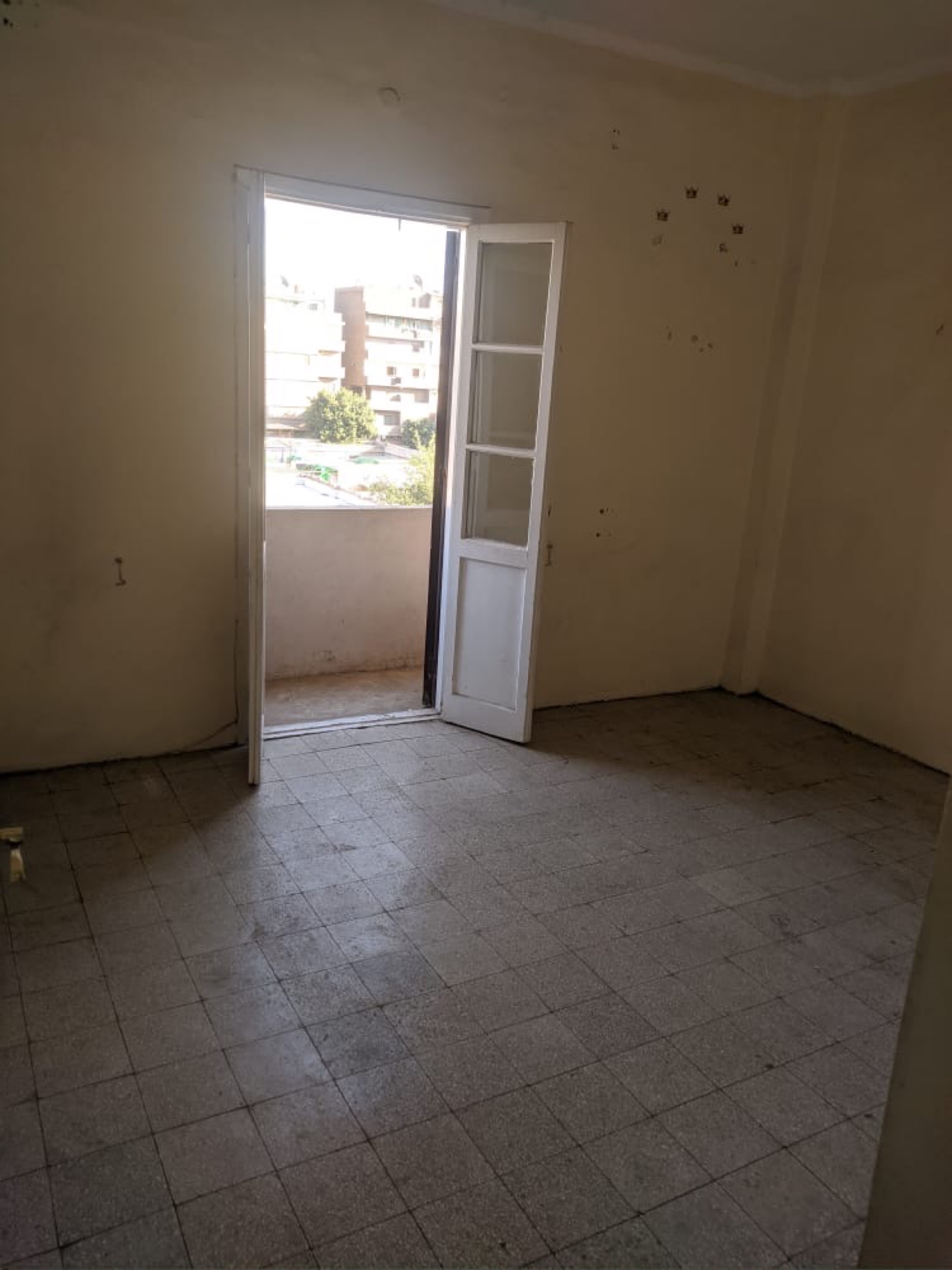 شقق للبيع 3 غرف 110م شبرا تشطيب كامل