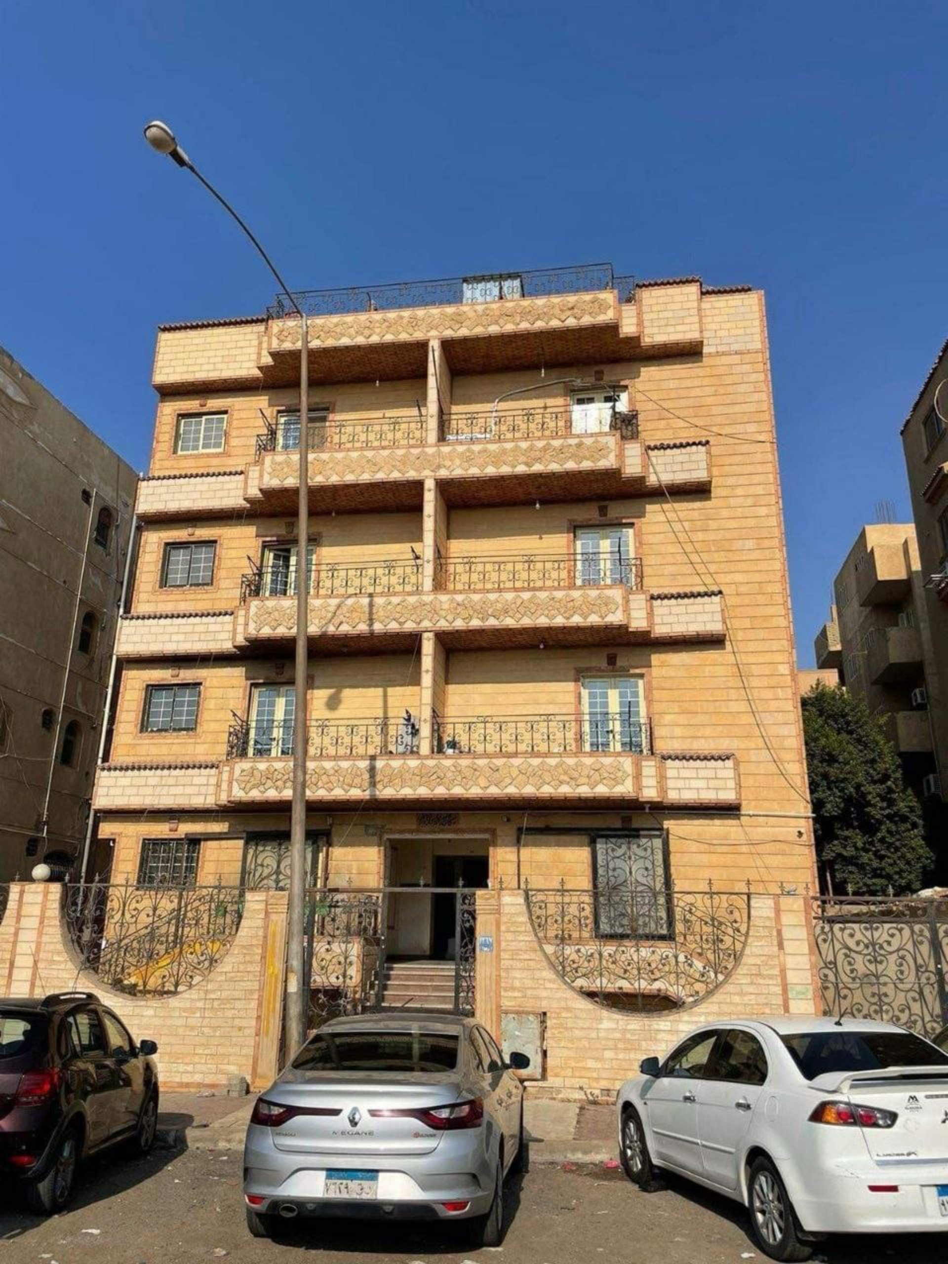 شقق للبيع 3 غرف 160م أكتوبر - الحي 1 تشطيب كامل